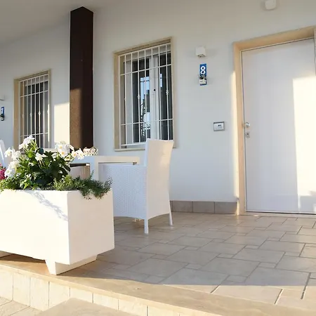 B&B Il Fiorone Torre Canne Exterior photo