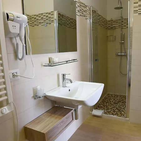B&B Il Fiorone Torre Canne Exterior photo
