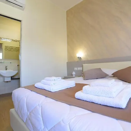 B&B Il Fiorone Torre Canne Exterior photo